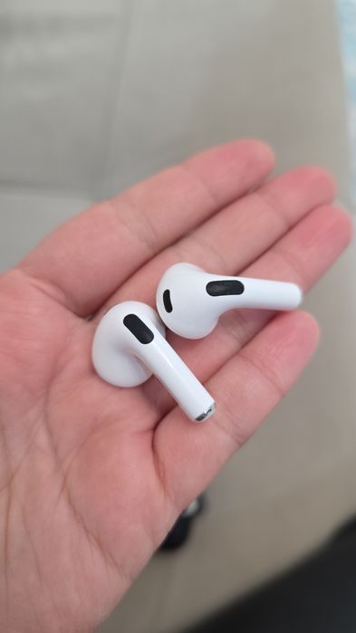 Продам airpods 3