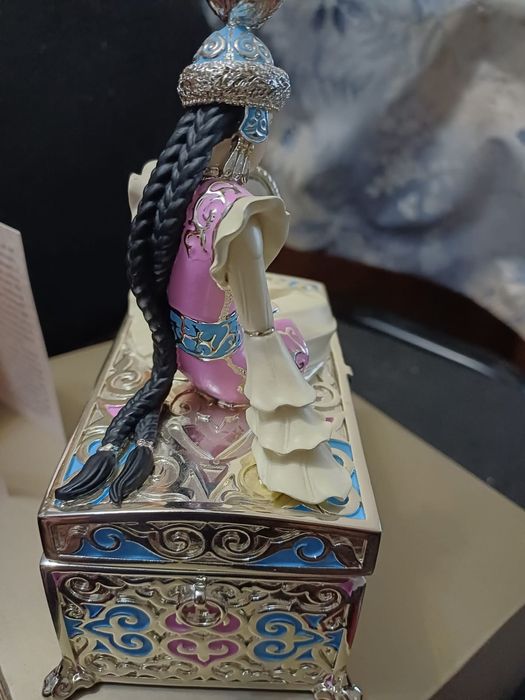 Продам шкатулку в национальном стиле.