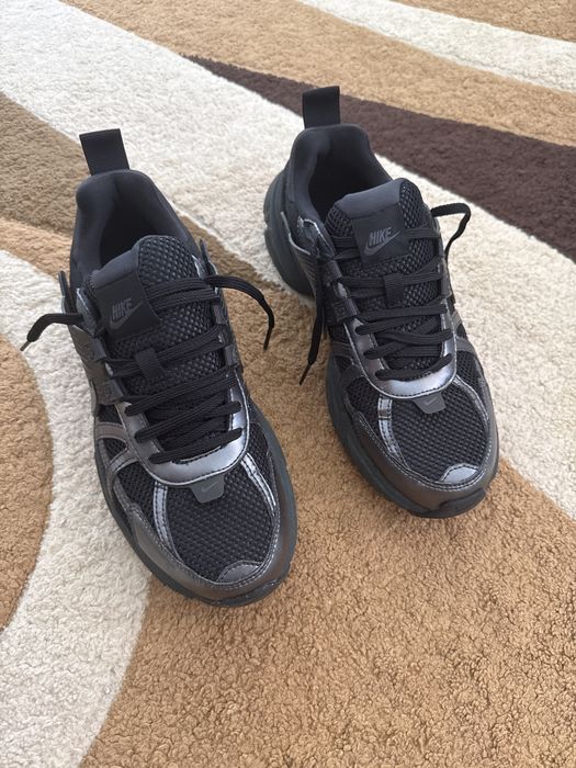 Nike ,marimea 40,5