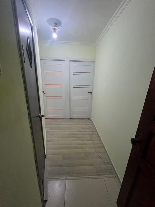 Продам квартиру на правом