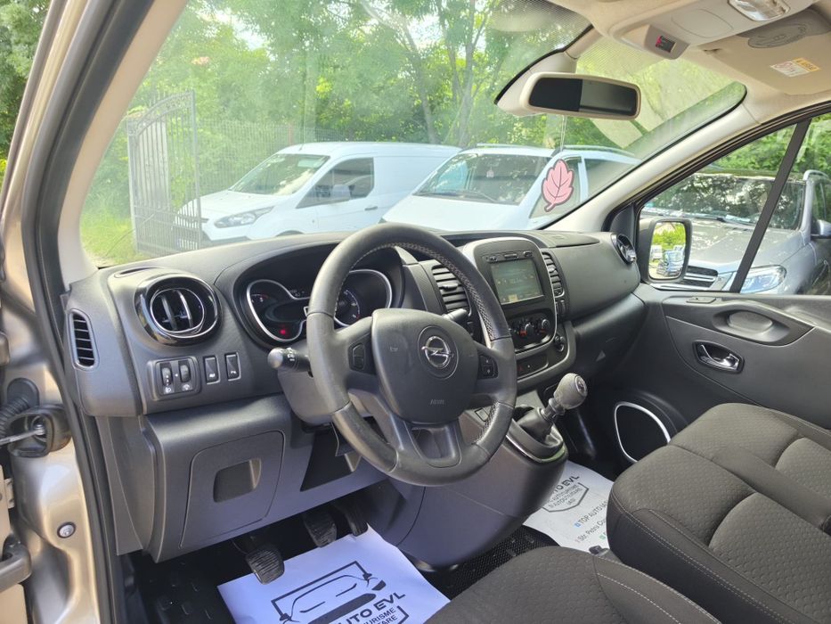 Opel Vivaro/renault trafic 1.6cdti 120cp garantie/livrare