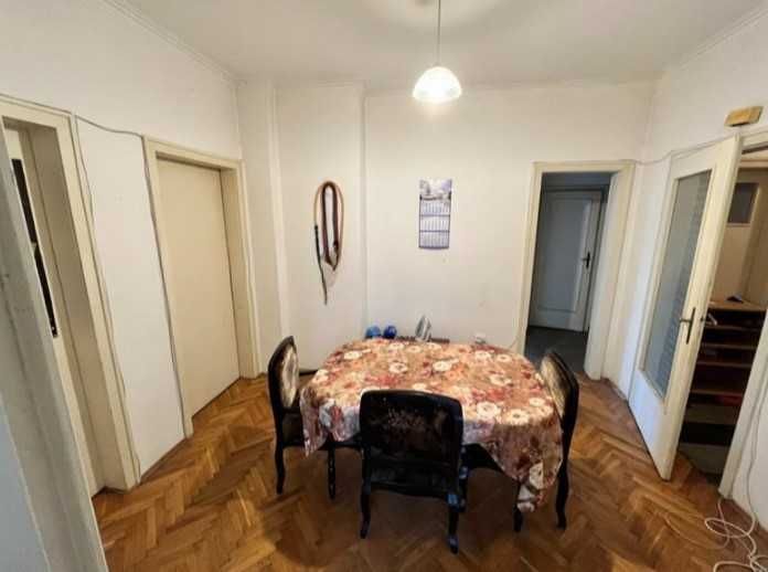 Дава се под наем Тристаен апартамент в София, Център - 108 кв.м за 665 € - Снимка #1