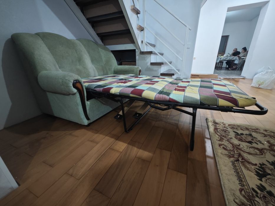 Отдам софу диван