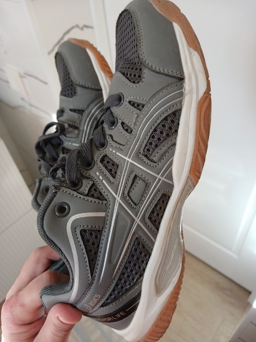 Кросовка asics оригинал сатамын