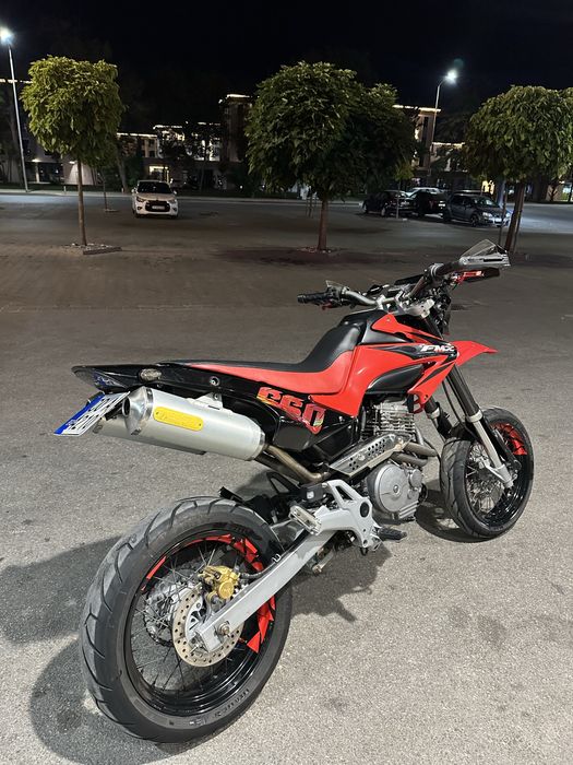 Honda fmx650