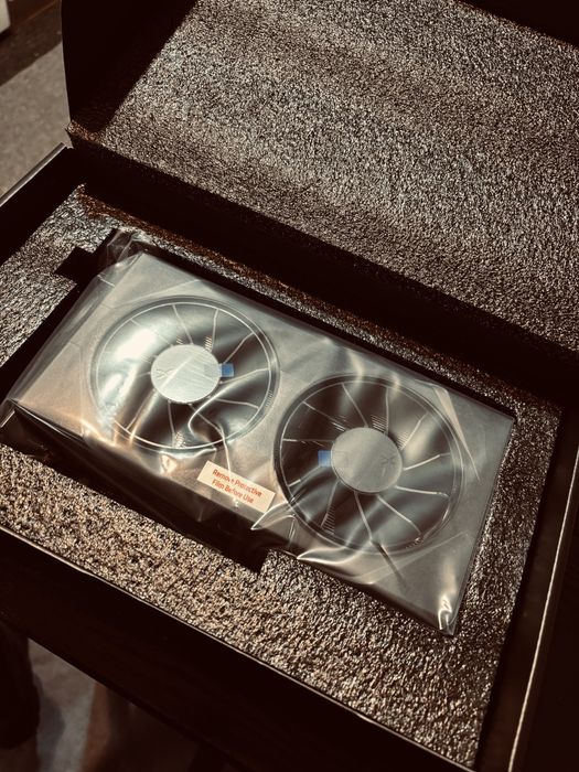 NOU-Garantie! Ryzen 7 5700/ RX 9060/ 16 GB RAM/SSD M2/ RGB