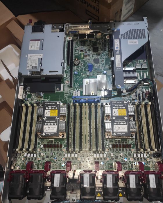 Сервер HPE DL360 G10 (P56955-B21)