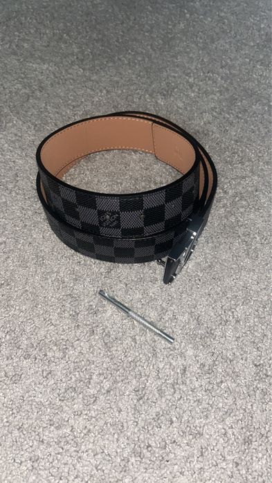 Curea Louis Vuitton