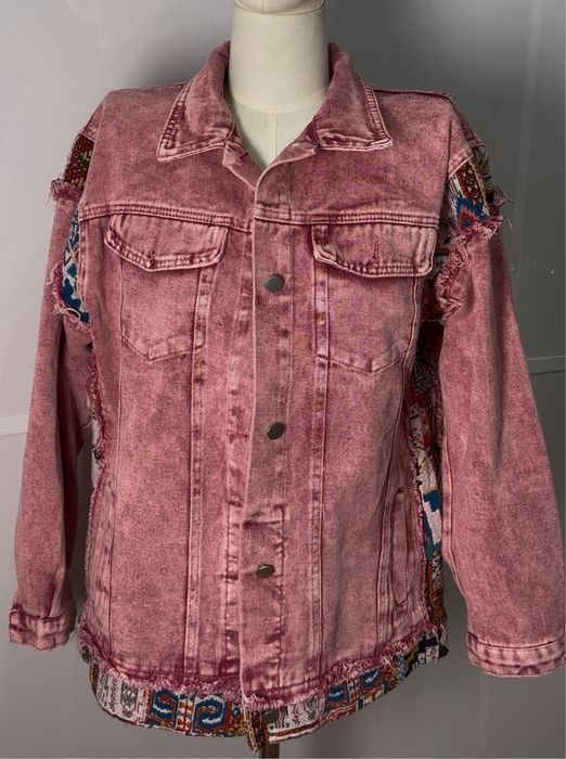 Стильные весенние куртки