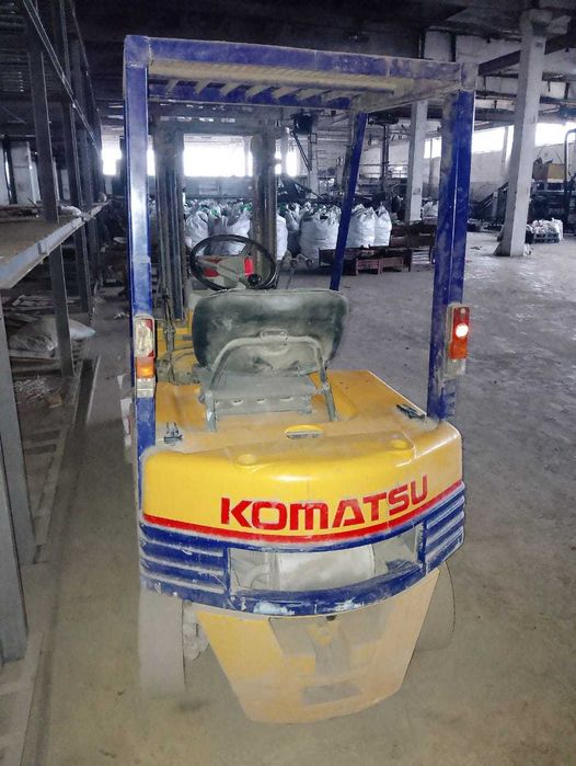 Погрузчик komatsu