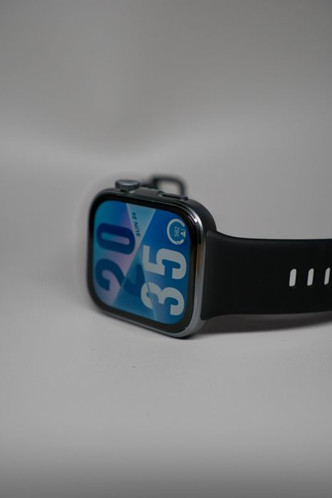 Huawei Watch Fit 4 (Черен) – Отлично състояние + ПОДАРЪК стойка за зареждане