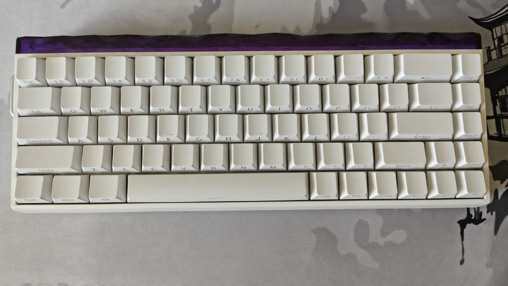 Aula hero 68 he, белая