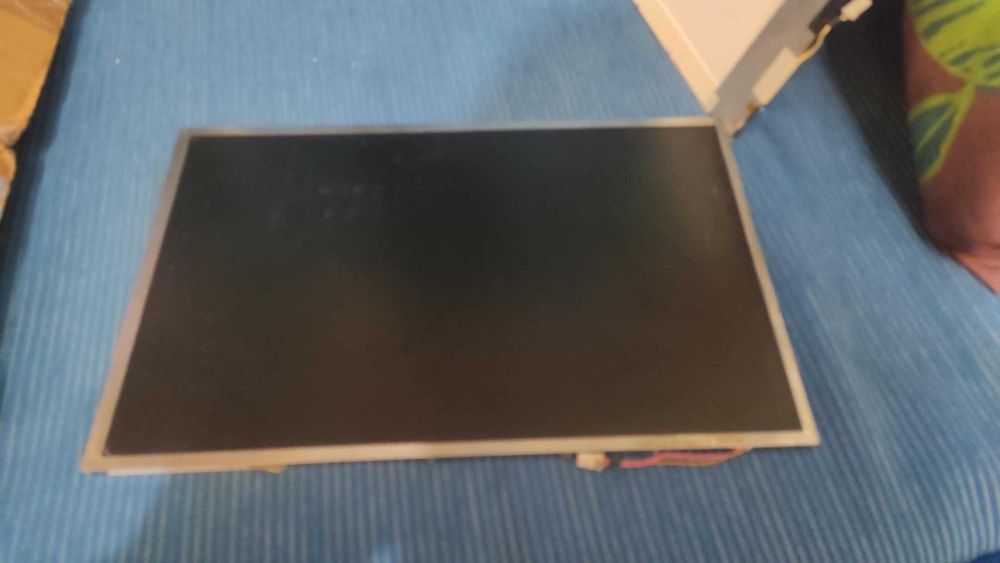 Displaye Pentru Laptop La 200 lei Toate