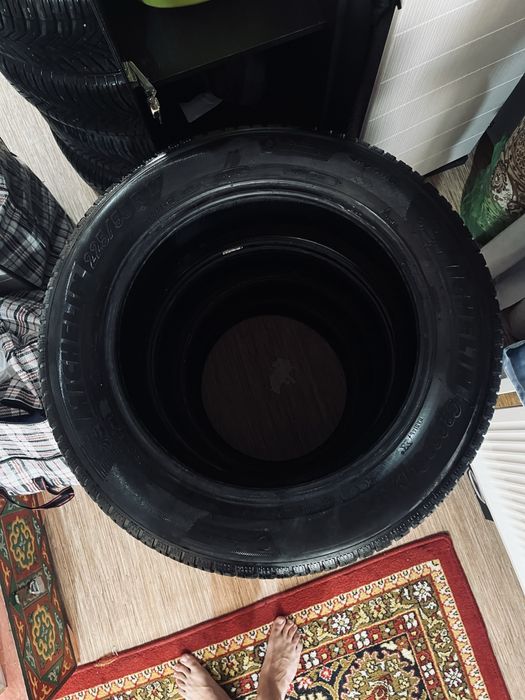 Покрышки MICHELIN R17