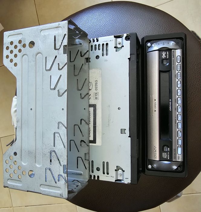 Продавам MP3 Sony