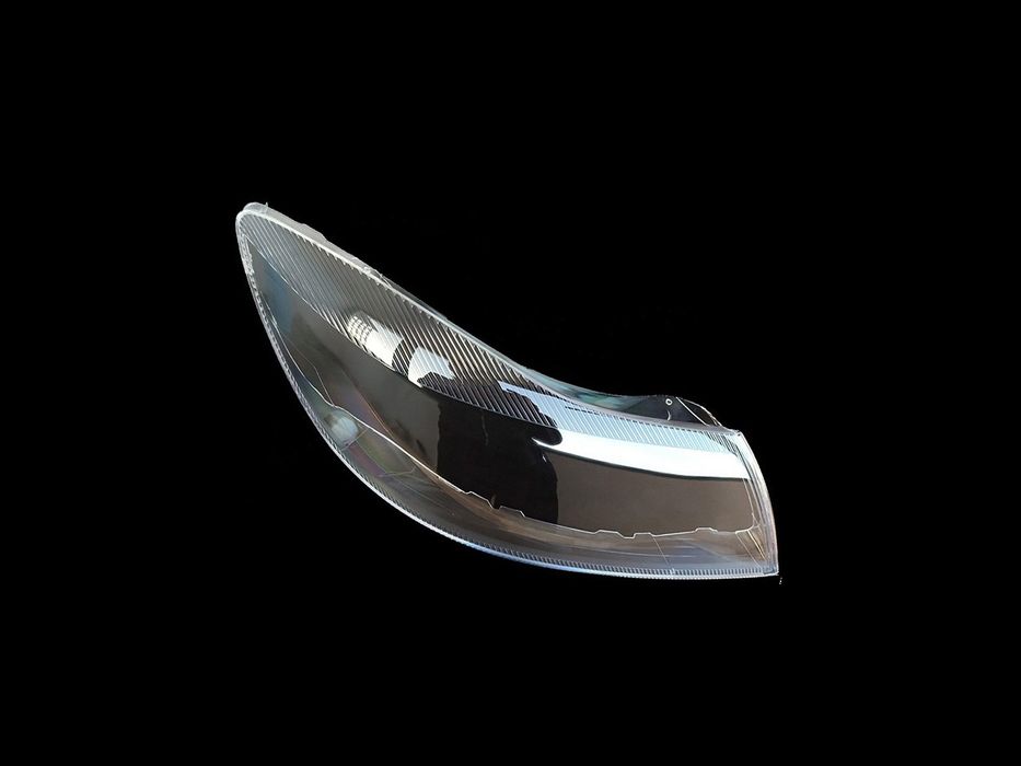 Стъкла за фарове на Skoda Octavia 2 Facelift