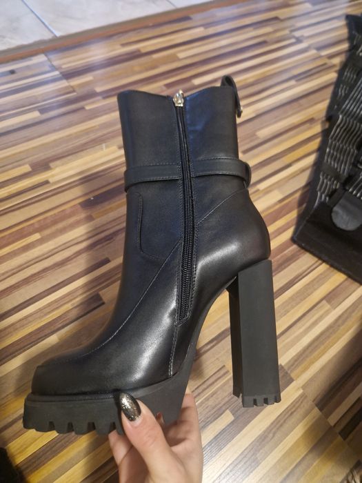 Botine Piele naturala cu toc