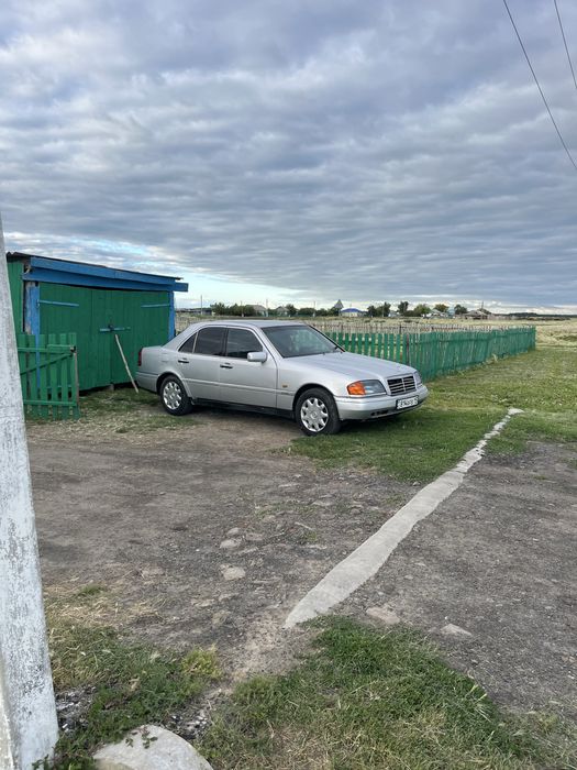 Продам мерина 2.2 111 мотор