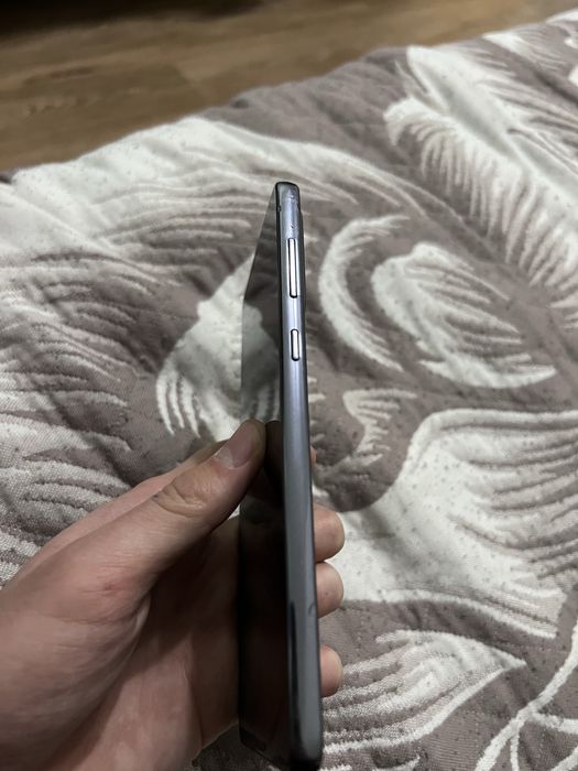 телефон samsung A73 5G