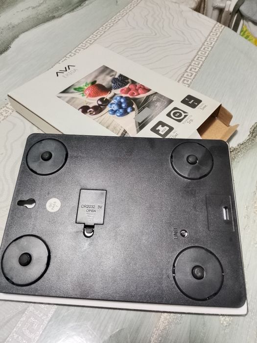 Продам весы кухонные электронные