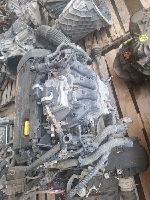 Vând motor opel Zafira B 101 cp 2004 1.6I Avem TOATĂ GAMA AUDI:a3 a4 b8 a4b7 a5 a6 c6 a7 avem toate codurile motor