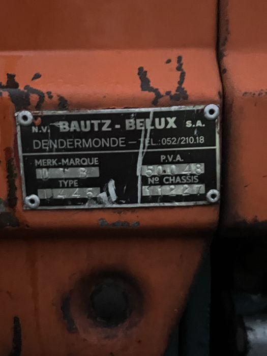 Universal 445 import Olanda