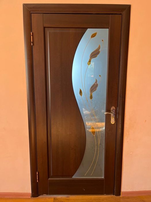 Есиктер двери очень в хорошем состоянии