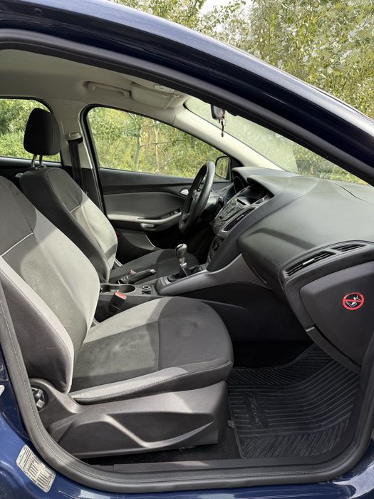FORD Focus 2014 — imagine 5