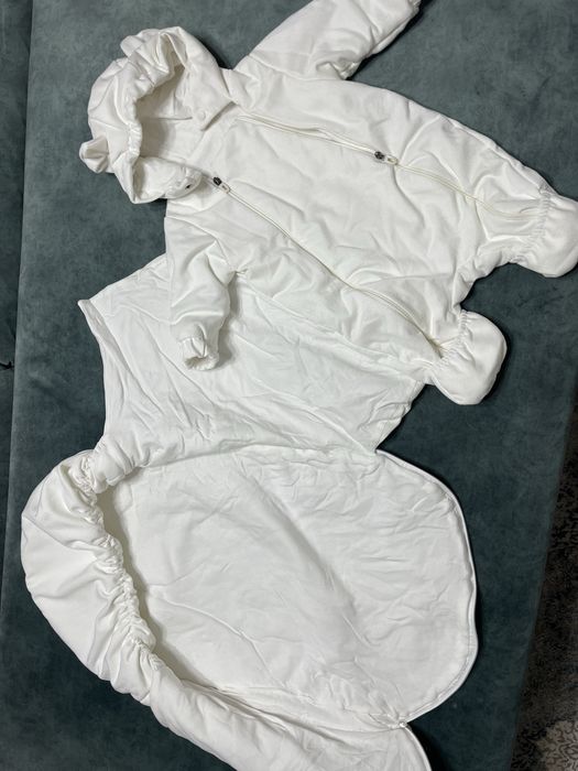 За все 2000 Продам кокон, комбенезон