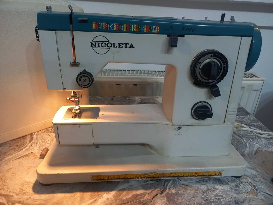 Masina de cusut electrica Nicoleta