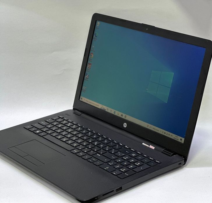 Ноутбук HP 15-bs053ur