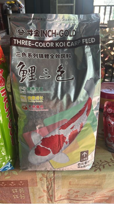 Корма для карпов кои и комет