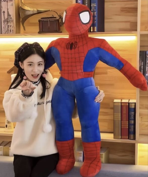 Голяма плюшена играчка Спайдърмен 100см/70см, Spiderman