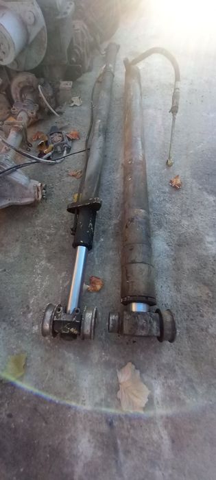 cilindru 190 cm de stivuitor dezmembrat cu tija fi 90 mm