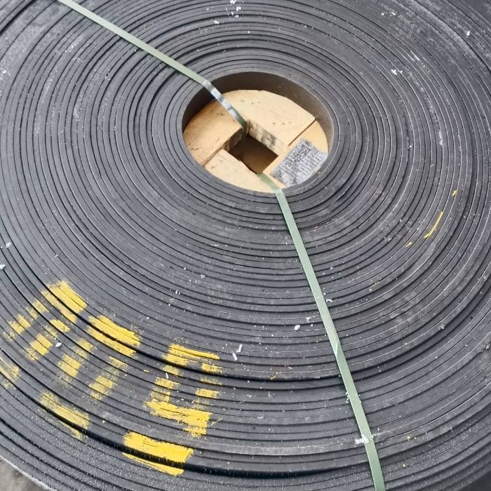 Конвейерная лента  транспортерная для зерна и щебня и угля