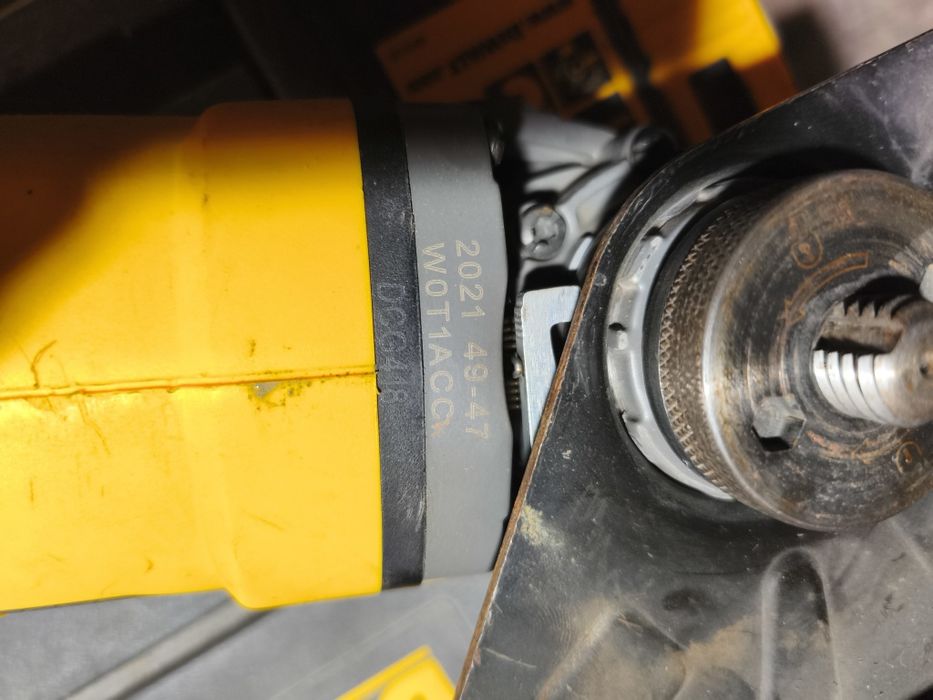 Flex dewalt dcg418nt