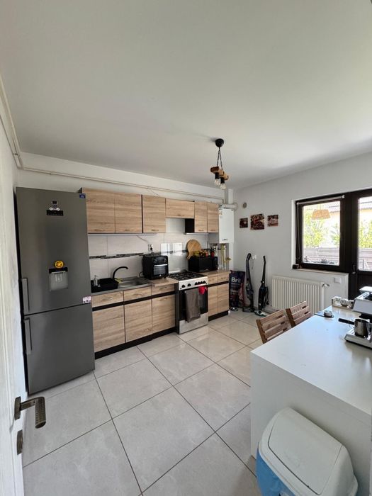 Inchiriez ap 2 camere, parter, cu gradina in Lunca Cetatuii - Editurii