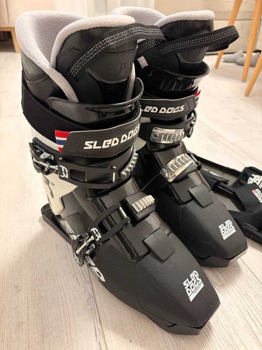 Vand snowskates SLED DOGS + Protectii Talpa (patine de zapada]