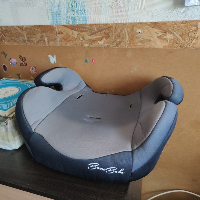 Бустер для ребенка автомобильный