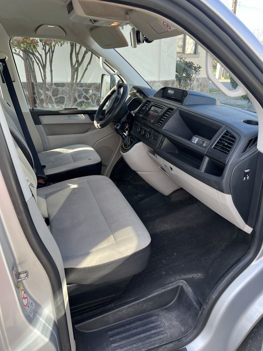 Volkswagen transporter T6 carosata 2.0 TDI