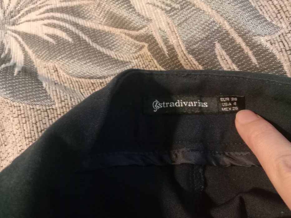 Брюки Stradivarius