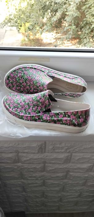 Кроксы женские оригинал