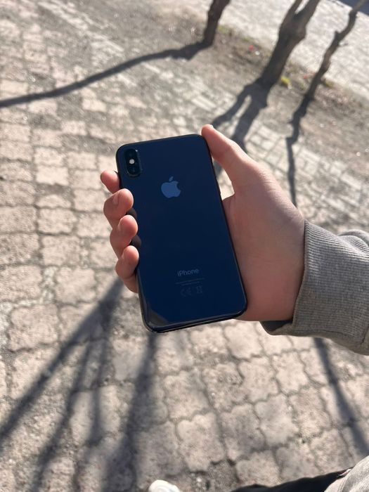 Продам айфон Х