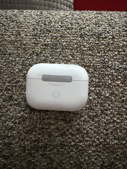 Продавам airpods