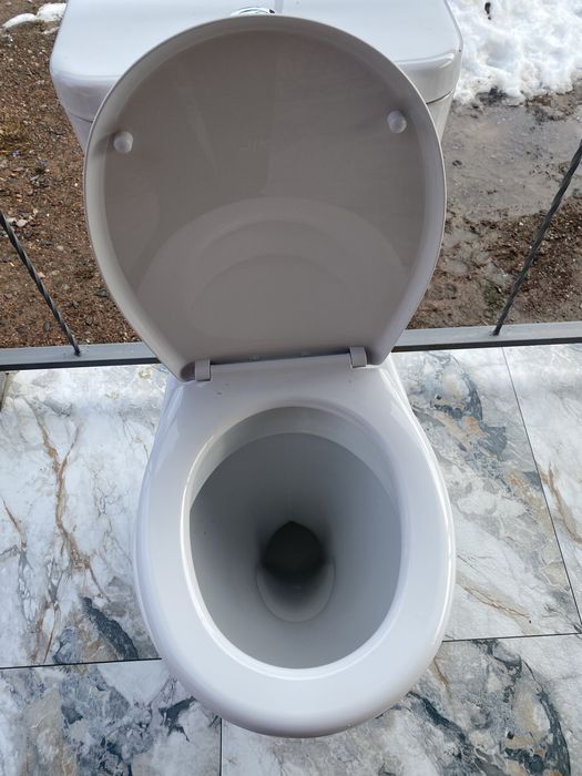 Продам унитаз 25 000