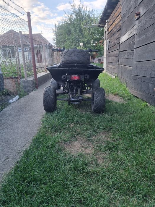 Vând sau schimb ATV