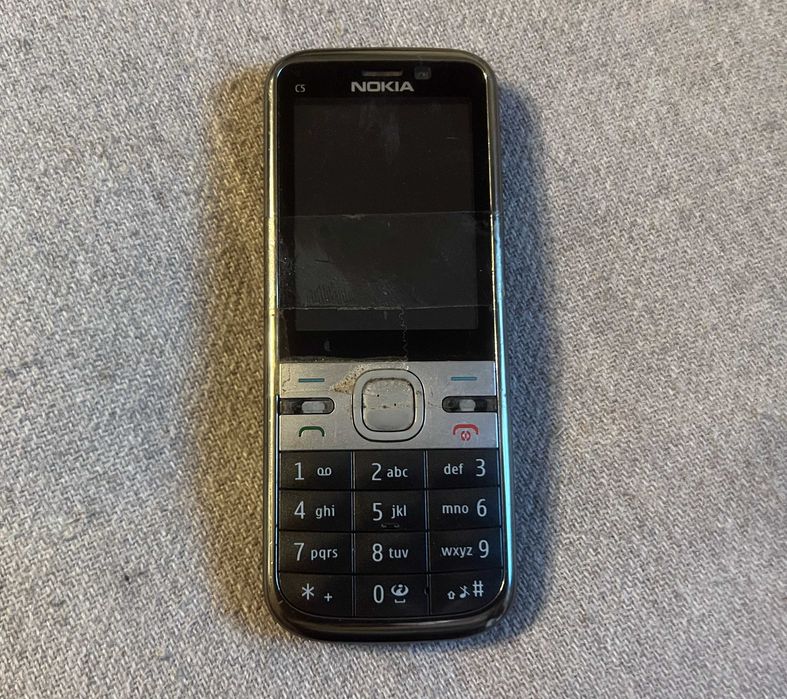 Nokia C5-00 Grey Metal RM-645 Symbian S60 3G Camera 3.2MP Colectie