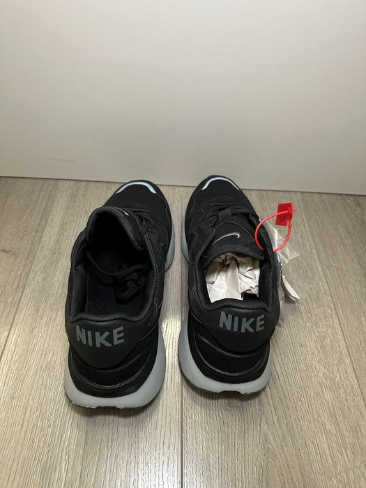 НАМАЛЕНИ Нови мъжки Маратонки Nike 43 номер -черни