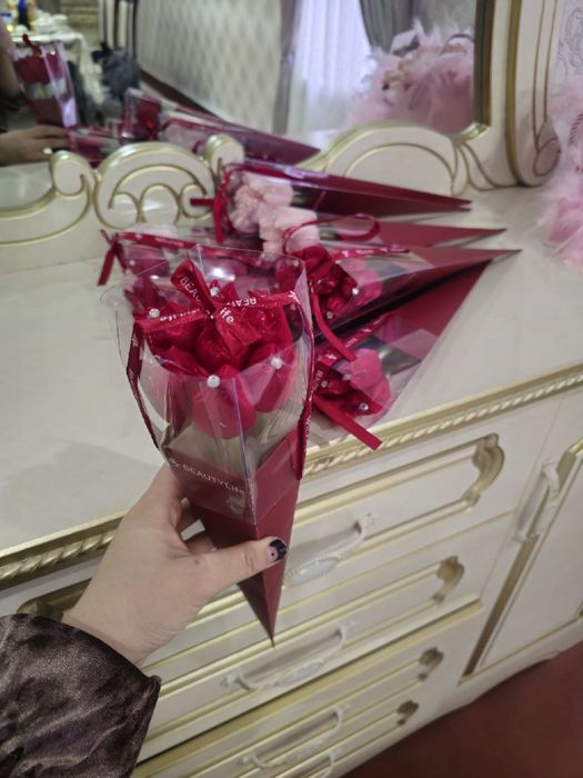 Sovgʻa uchun sunʼiy gullar