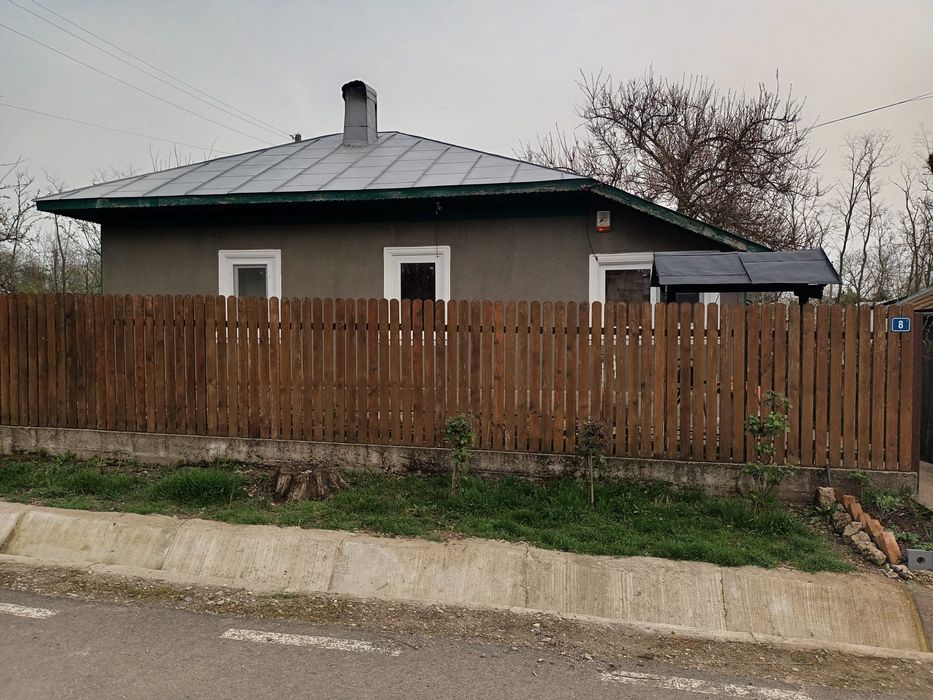 Vand casa in Ulmu